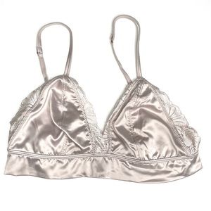 New Aerie Lace / Silky Cream Bralette